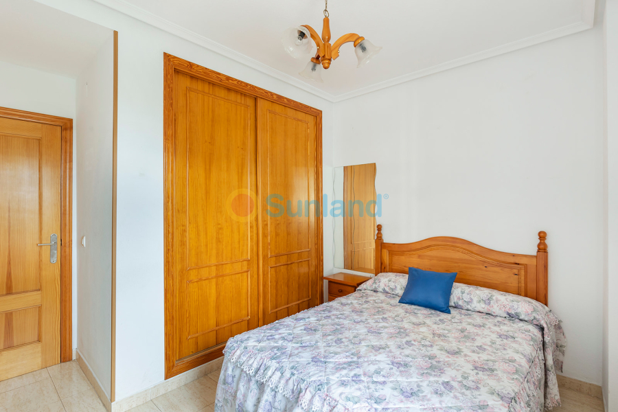 Använda fastigheter - Apartamento - Torrevieja - La Mata