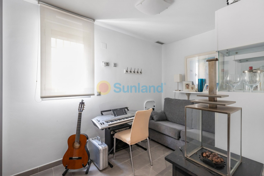 Använda fastigheter - Ground floor apartment - La Mata - Playa