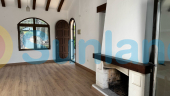 Resale - Villa - Orihuela Costa - Los Dolses