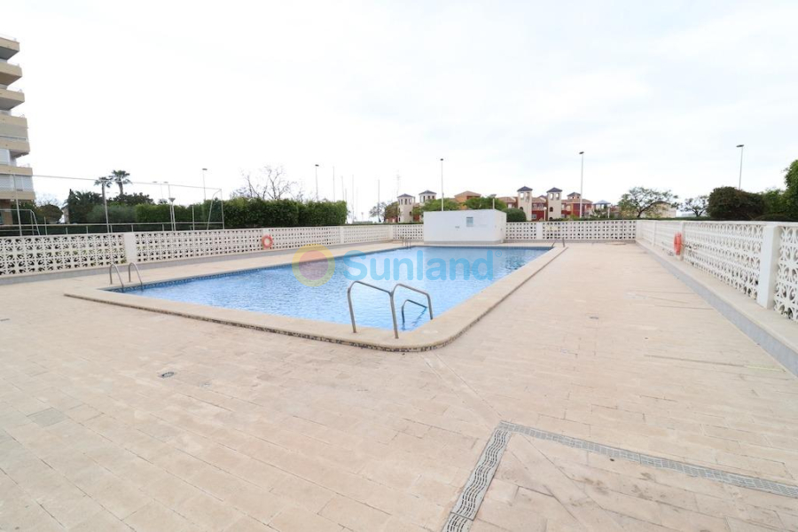 Resale - Apartment - Torrevieja