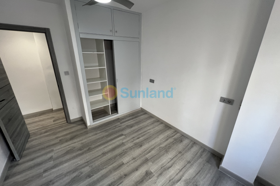 Använda fastigheter - Apartamento - Torrevieja - Centro