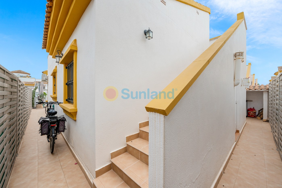 Resale - Townhouse - Guardamar del Segura - El Raso