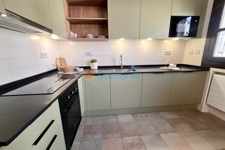 Brukte eiendommer - T - Sucina