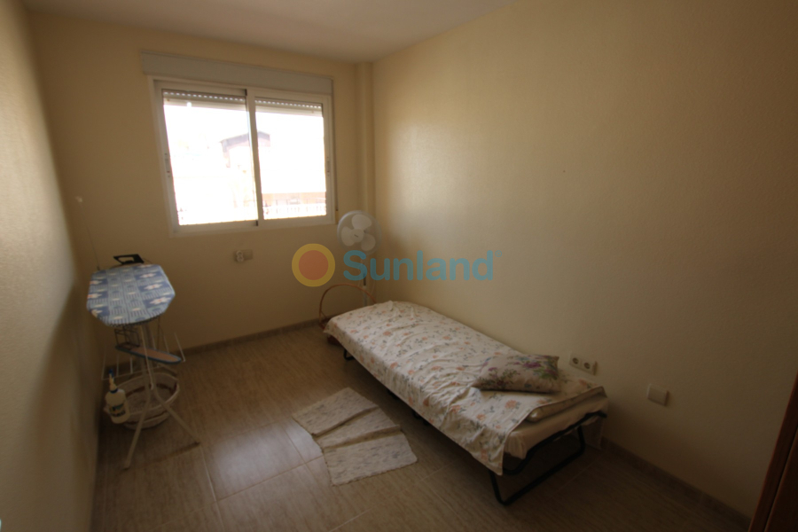 Resale - Apartment - Los Montesinos - Center