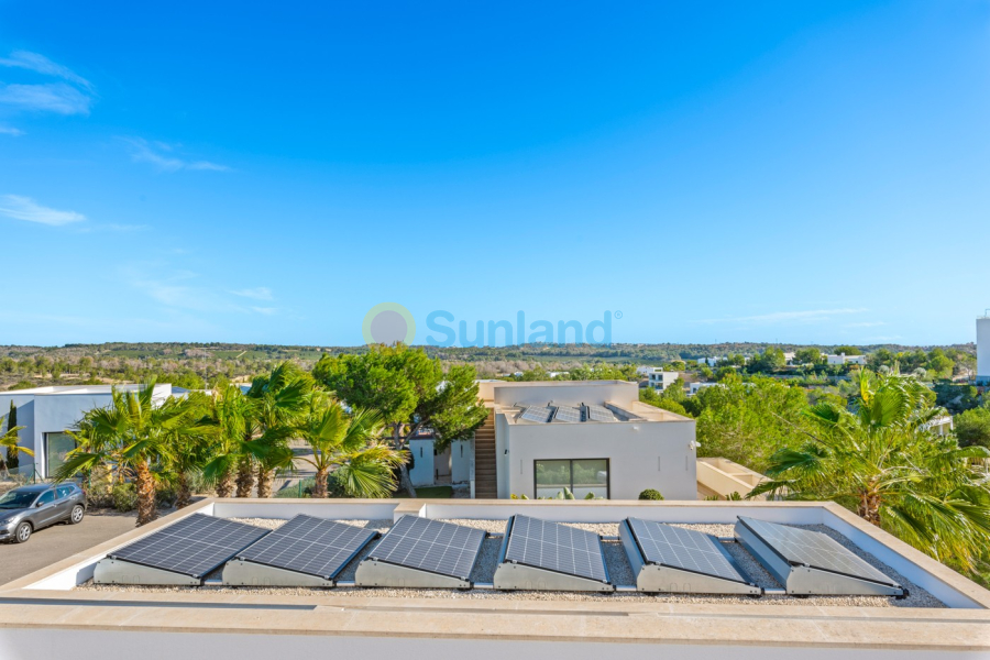 Resale - Villa - Las Colinas Golf Resort - Las Colinas golf