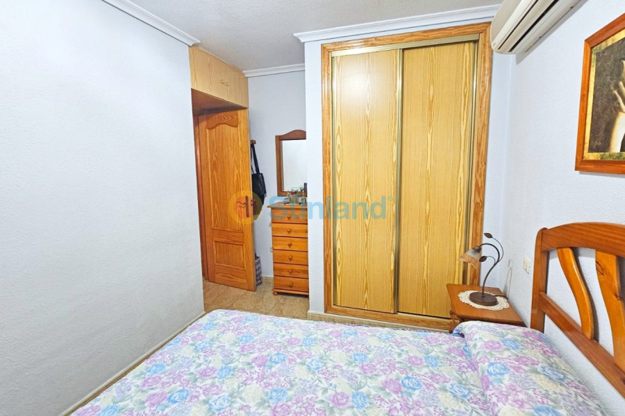 Resale - Apartment - Los Alcázares - 