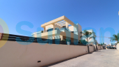 Resale - Villa - Los Montesinos - La Herrada