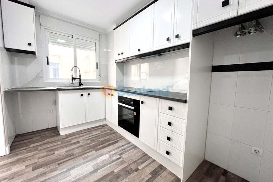 Segunda mano - A - San Miguel De Salinas