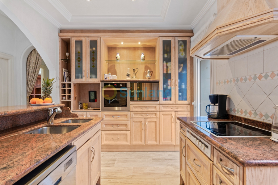 Вторичка - Bилла - Ciudad Quesada - Doña Pepa