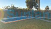 Resale - Villa - Dolores - 