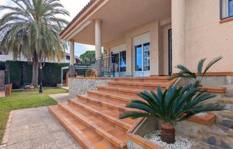 Verkauf - Detached Villa - Mil Palmeras