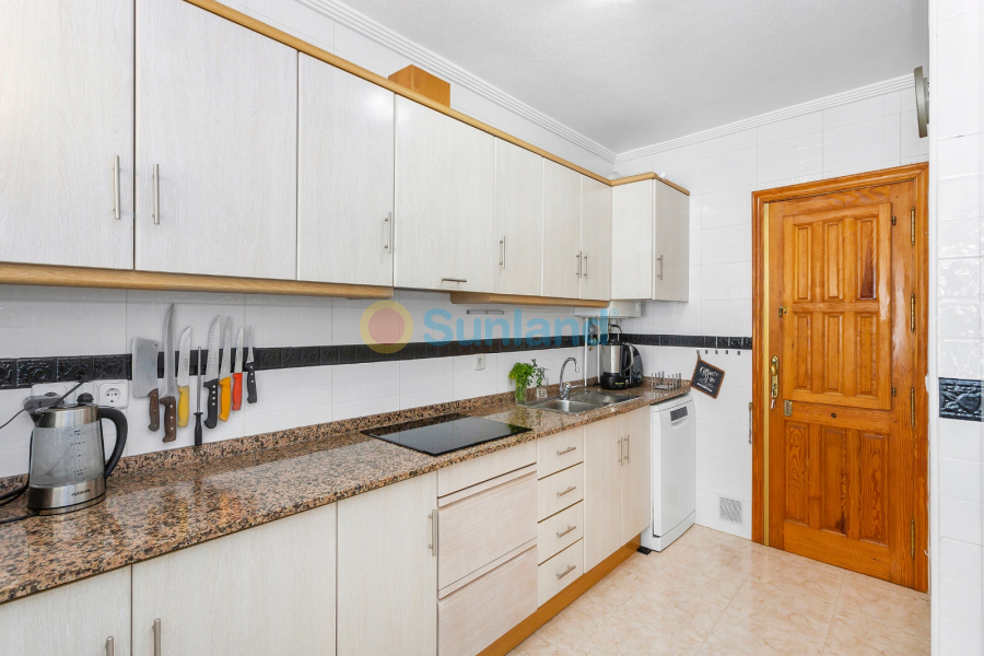 Använda fastigheter - Villa - Torrevieja - Los Altos