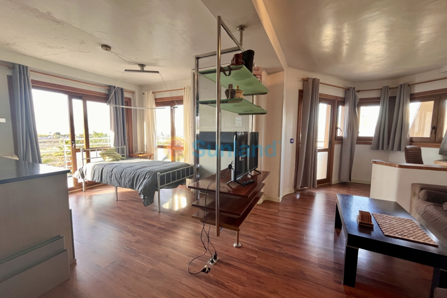 Resale - A - Torrevieja