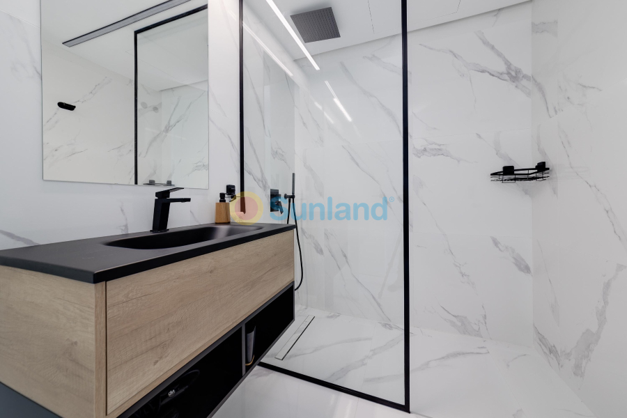 Segunda mano - Apartamento - Guardamar del Segura - Urbanizaciones