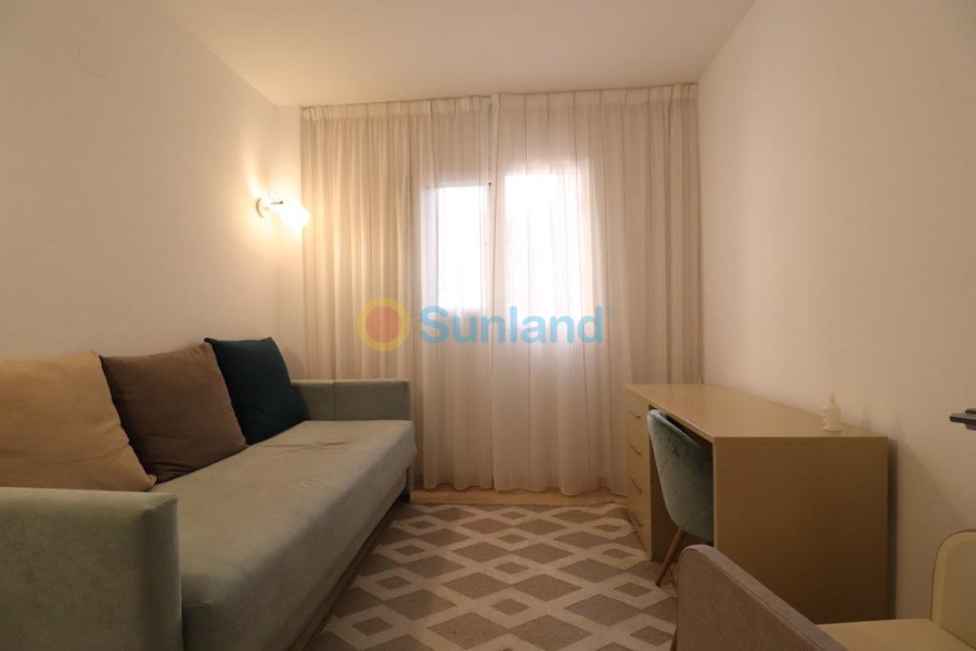 Verkauf - Apartment - Torrevieja - Punta Prima