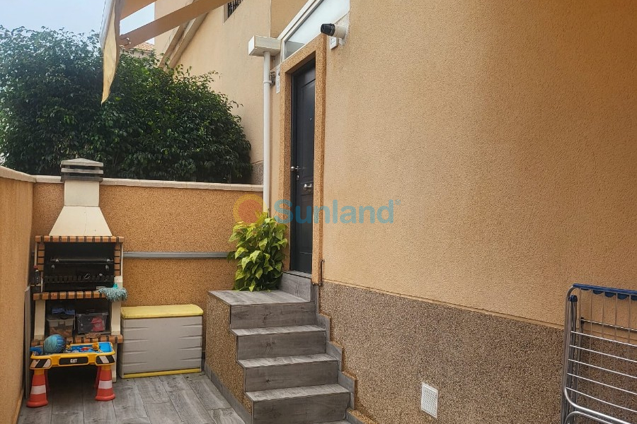 Segunda mano - Chalet - Orihuela Costa - Villamartin