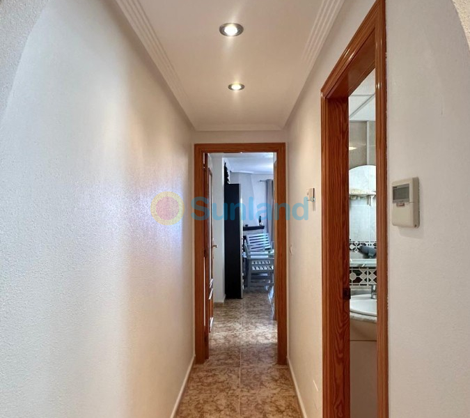 Resale - Apartment - Torrevieja - Curva del Palangre