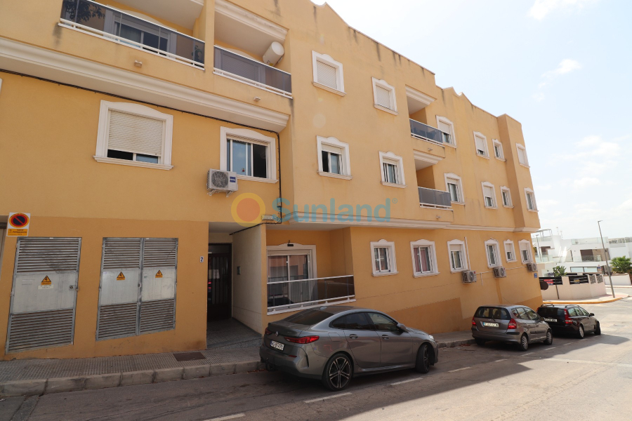 Resale - Apartment - Benijofar