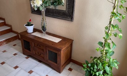Resale - Villa - San Miguel de Salinas - pueblo