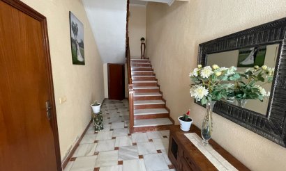Resale - Villa - San Miguel de Salinas - pueblo