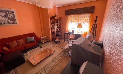 Resale - Villa - San Miguel de Salinas - pueblo