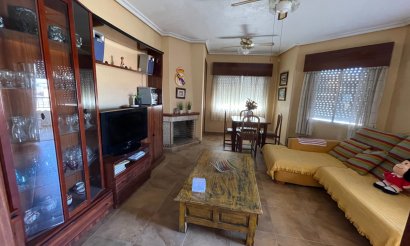 Resale - Villa - San Miguel de Salinas - pueblo