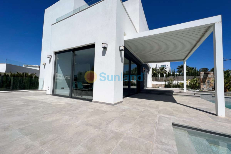 Resale - Villa - Orihuela - Las Colinas Golf