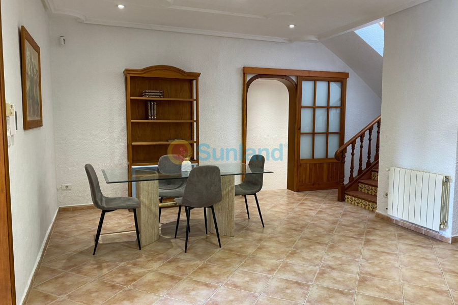 Brukte eiendommer - Villa - Elche - Las Bayas