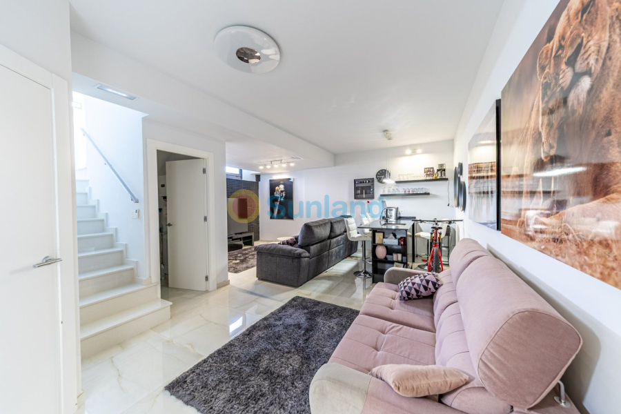 Resale - Villa - Orihuela Costa - Lomas De Cabo Roig