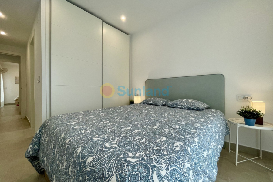 Resale - Apartments - Orihuela costa - 