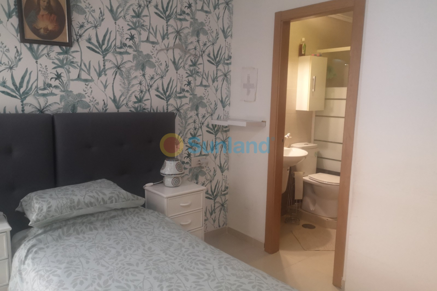 Resale - Apartment / flat - Los Montesinos