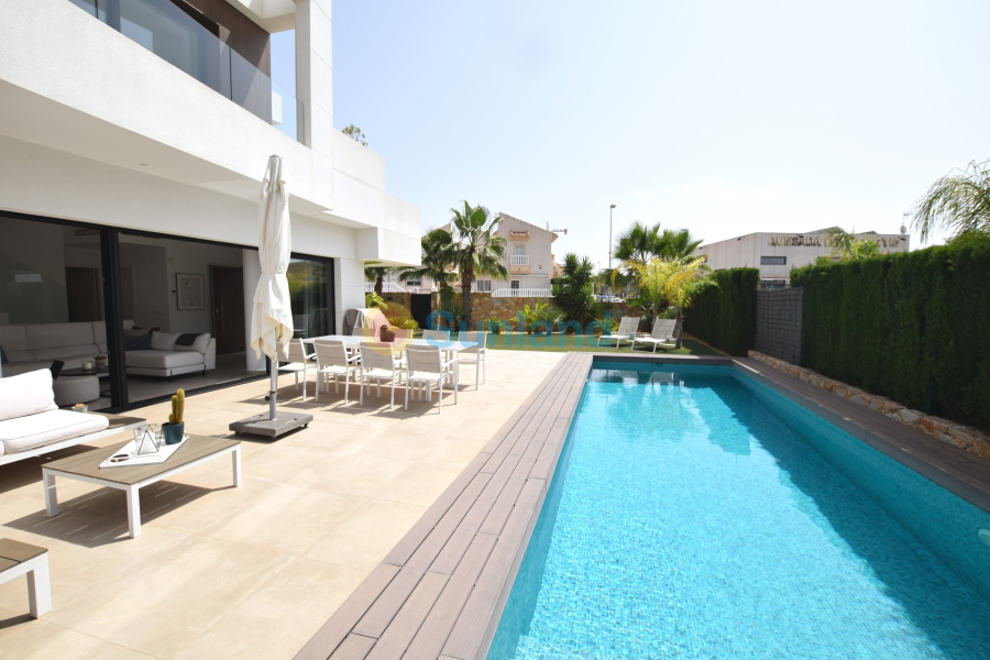 Resale - Detached Villa - Ciudad Quesada - Airstrip