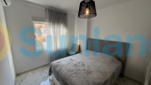 Resale - Apartamento - Torrevieja - Centro