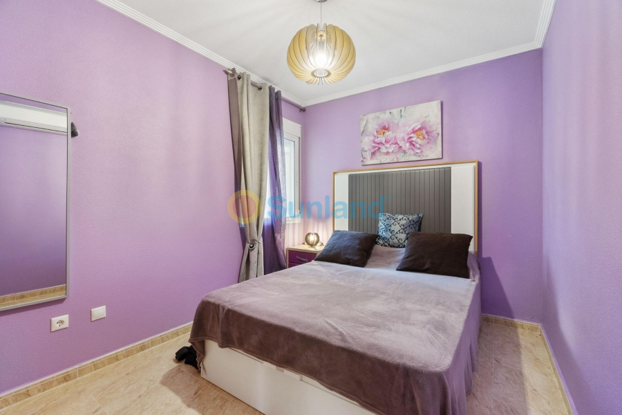 Resale - Apartment - Orihuela Costa - Altos de Campoamor