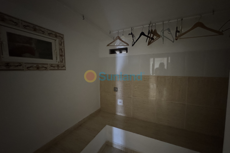 Вторичка - Bилла - Torrevieja - San Luis