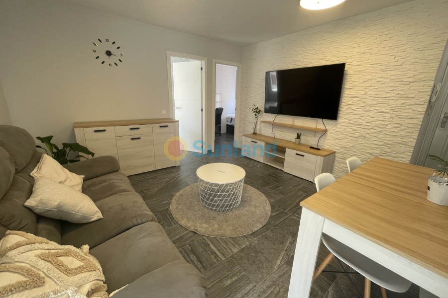 Resale - Apartment - Guardamar del Segura - Puerto Deportivo