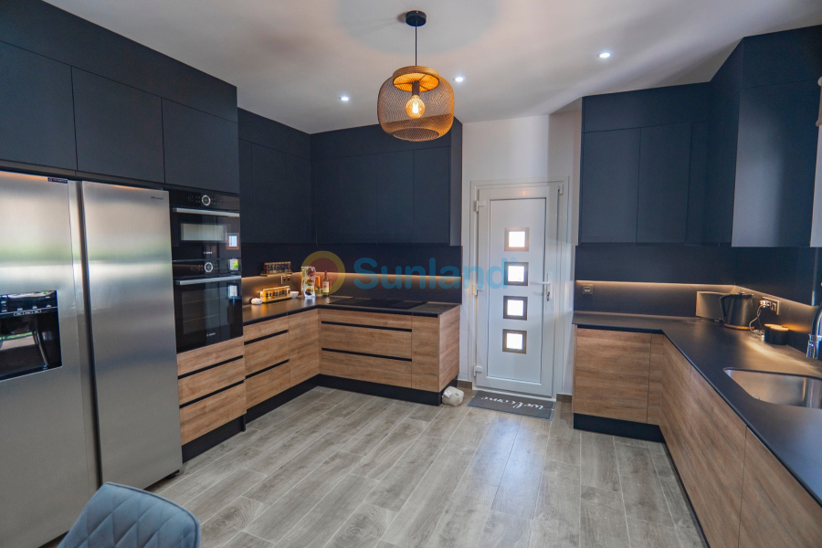 Resale - Villa - Ciudad Quesada - Town Center