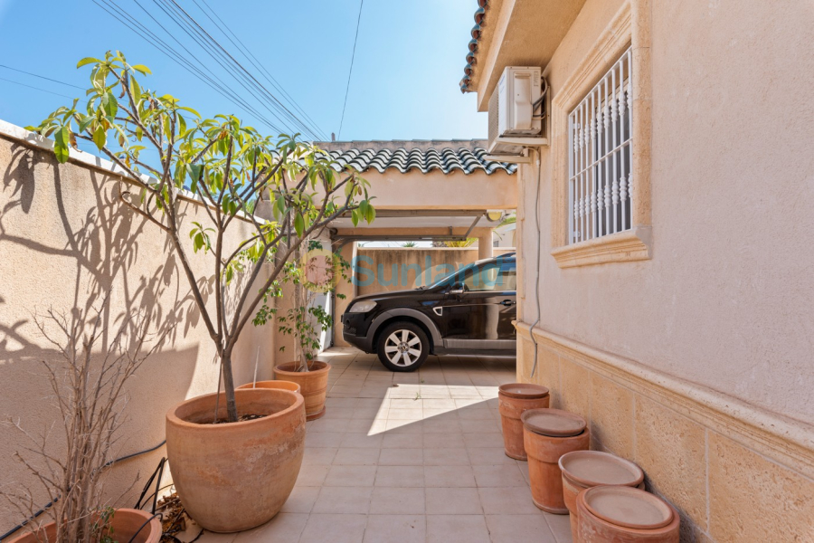 Brukte eiendommer - Detached Villa - Ciudad Quesada - Central Quesada