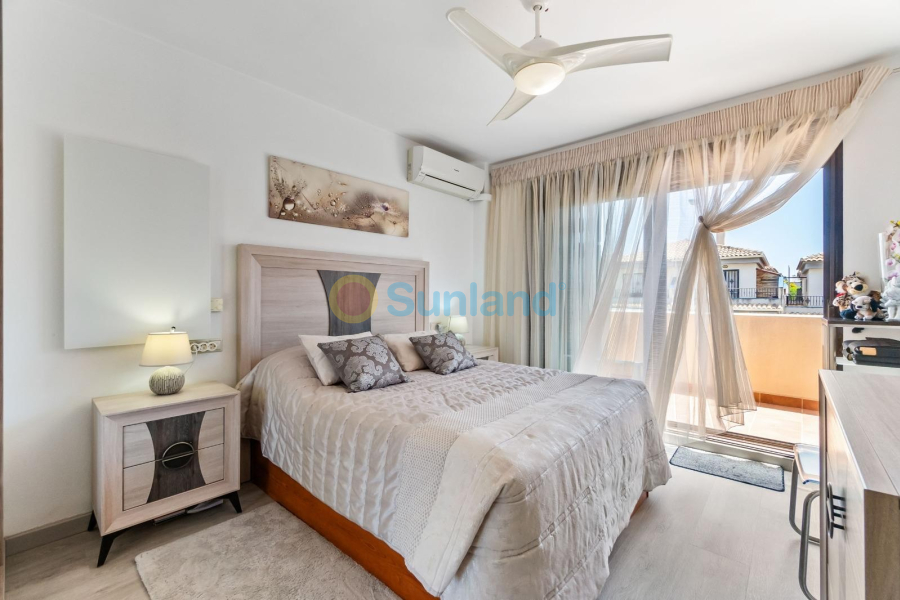 Använda fastigheter - Radhus - Torrevieja - Aguas Nuevas