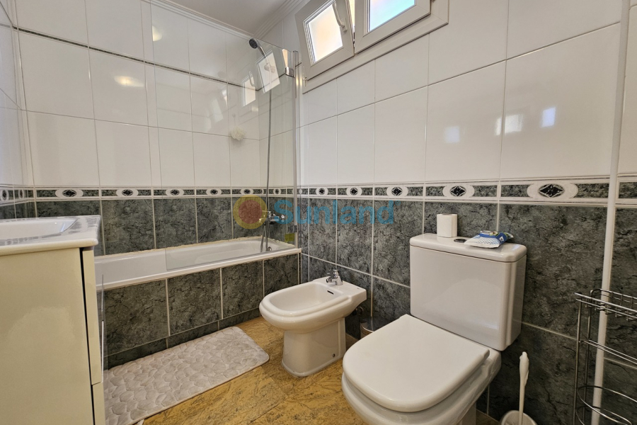 Вторичка - V - Cabo Roig