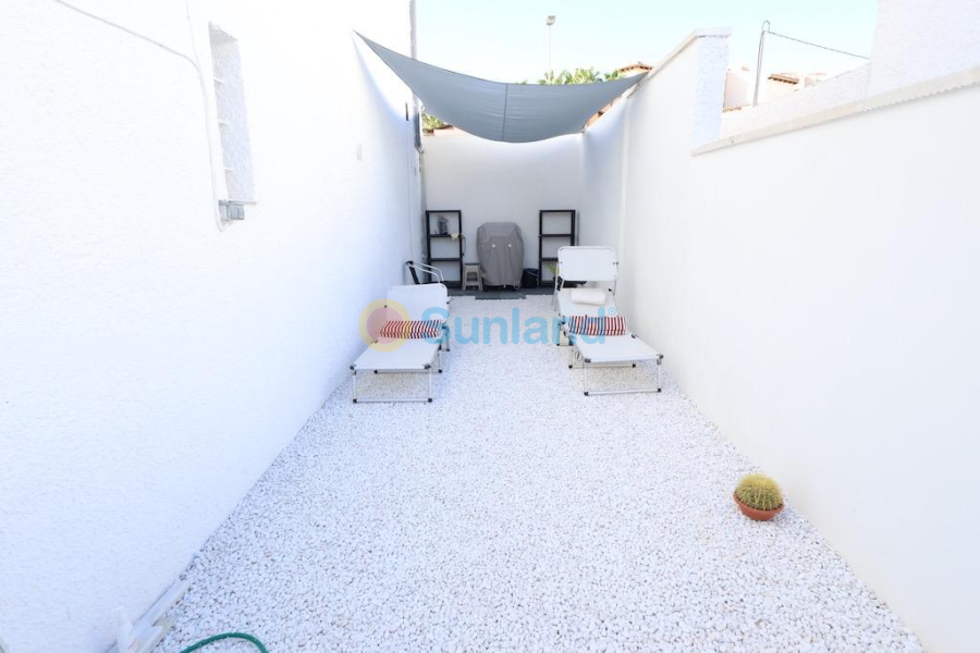 Använda fastigheter - Bungalow - Torrevieja - Los Frutales