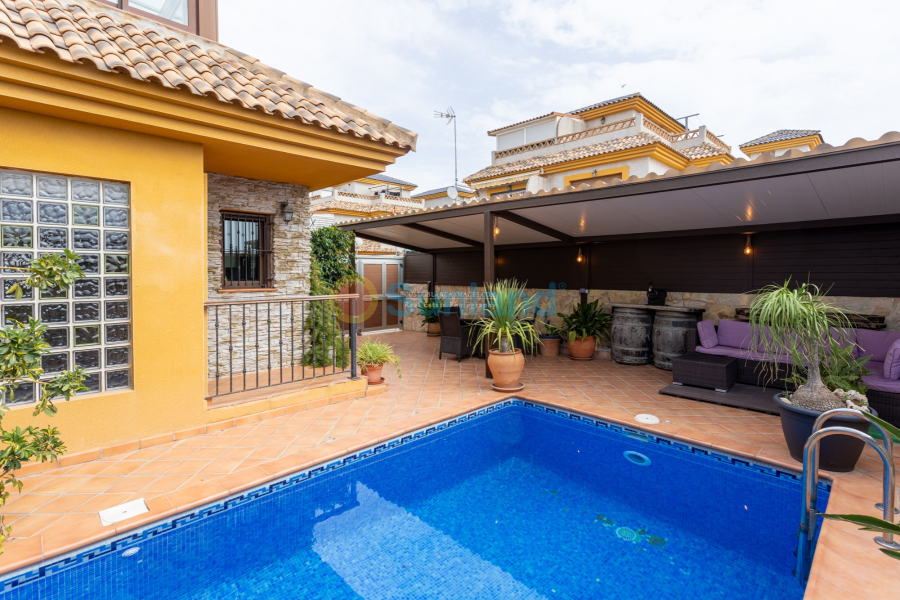 Brukte eiendommer - Semi - Detached Villa - Los Montesinos - La Herrada