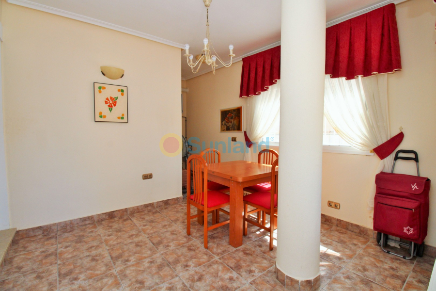 Segunda mano - Chalet - Playa Flamenca