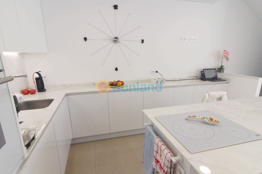 Resale - V - Benijofar