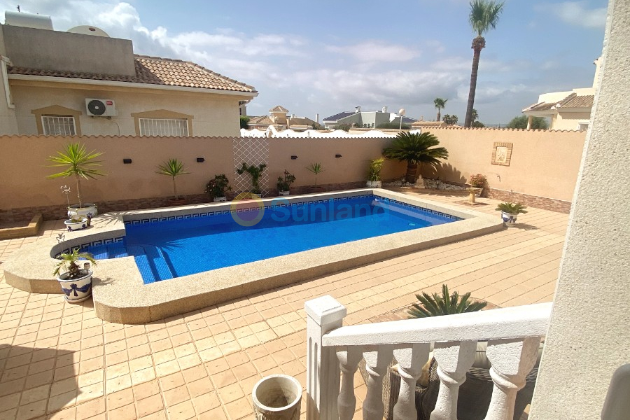 Brukte eiendommer - Villa - Ciudad Quesada - Doña Pepa