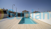 Resale - Villa - Torrevieja - Aguas Nuevas