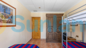 Resale - Villa - Albatera