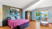 Resale - Villa - Elche/Elx
