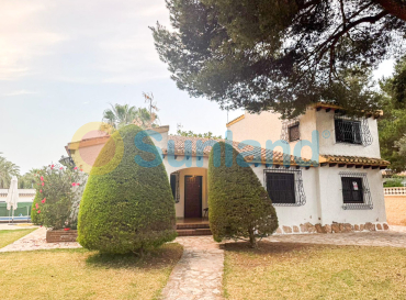 Villa - Använda fastigheter - Orihuela Costa - Punta Prima