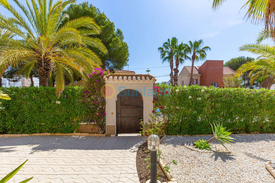 Вторичка - Bилла - Orihuela Costa - Cabo Roig